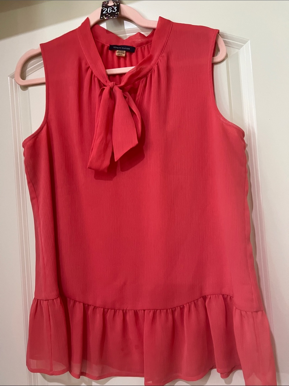 Tommy Hilfiger Sleeveless Tie-Neck Peplum Blouse in Coral H263